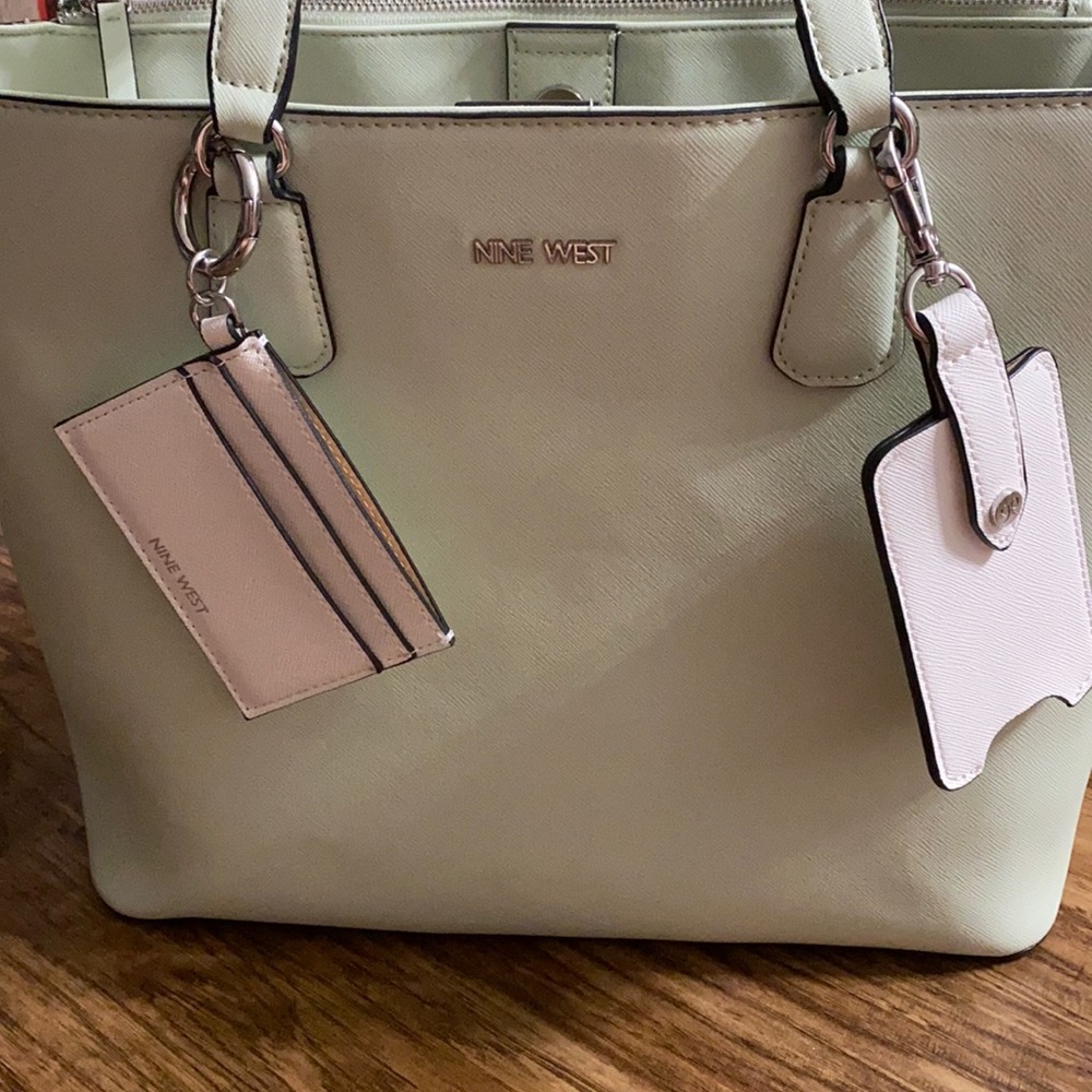 Mint Nine West Purse